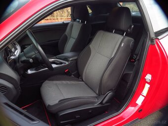 Dodge Challenger, 3.6 V6 - 22.755 km, KRÁSNÝ - 8