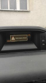 Citroen C6 - 8