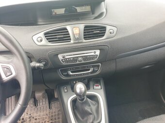 Renault Grand Scénic, Renault Grand Scenic r.2011 - 8
