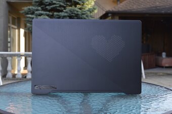 ASUS ROG Zephyrus G14 - Ryzen 9, RTX 3060, 24gb RAM, 2 TB - 8