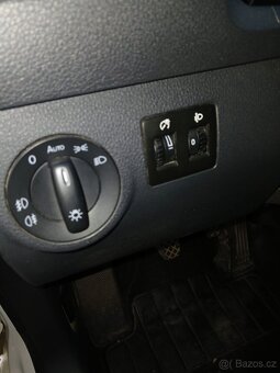 PRODÁM - VW Caddy 2.0 TDI  75KW 06/2019 - 8