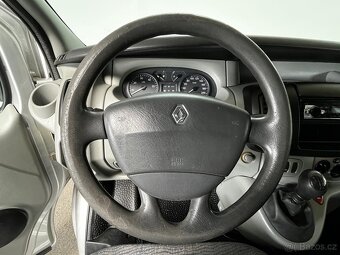 Renault Trafic 1.9Di , 60 kW nafta, 2003 - 8