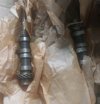 Originální nová kliková hřídel vojenský depozit K750 Dneper - 8