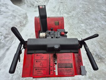 Sněhová fréza pásová MTD šířka 66 cm - 8