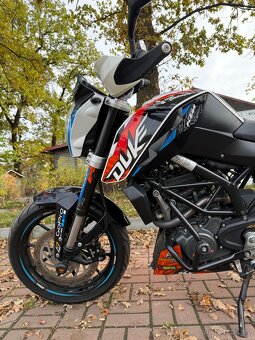 KTM Duke 125 - 8