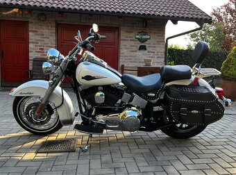 Harley - Davidson, bílý Softail Heritage 88´ inch. - 8