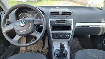 Škoda Octavia 2 II 1.6TDI 77kW r.2012 - nepojízdná - 8