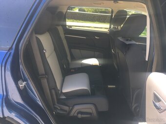 Dodge Journey - 8