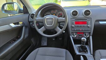 AUDI A3 1.4TFSi ATTRACTION 1MAJITEL - 8