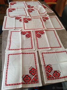 Vyšívané ubrousky-kus 10 kč - 8