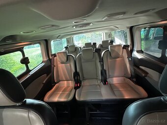 Ford Tourneo Custom - 8