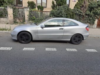 ND na Mercedes sport coupe C 230 kompresor,manuál - 8