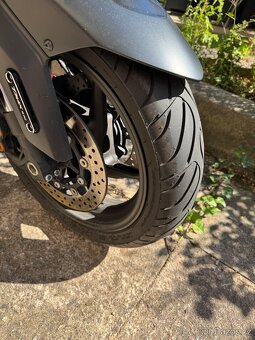 YAMAHA TMAX 530 DX - 8