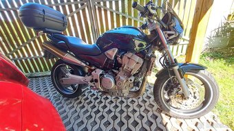 Honda CB900F Hornet - 8