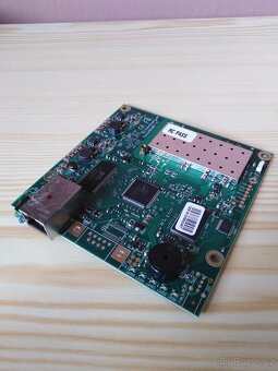 Mikrotik RouterBoard různé druhy + příslušenství - 8