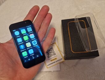 Mini mobilní telefon na 2 simkarty - 8