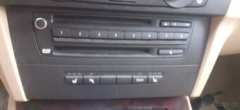 BMW e91 - Kožený vyhřívaný interiér - 8