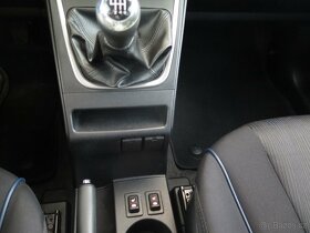 Mazda 5 2.0i 110kW 7míst klima výhřev xenony - 8