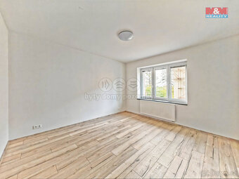 Prodej bytu 2+kk, 44 m², Stěžery, ul. Lipová - 8