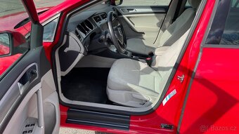 VW GOLF VII 1.6TDI 81kW DSG NAVI NEZÁVISLÉ TOPENÍ - 8
