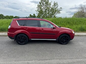 Mitsubishi Outlander 2.3 DI-D 4x4, 7. Míst, Tažné zařízení - 8