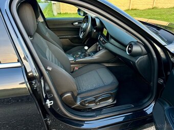 Alfa Romeo Giulia 2.2 JTDM Basis Navi Servisovane Tažné - 8