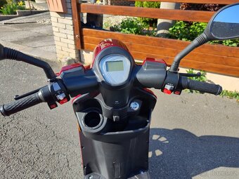 Seniorské vozítko Selvo - 8