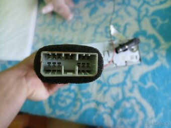 originalni radio subaru forester/impreza - 8