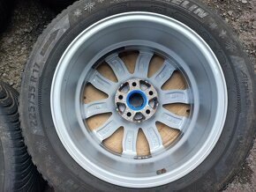 Prodám sadu ALU kol CMS 225/55R17 zimní - 8