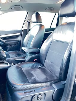 Škoda Octavia Scout 4x4 DSG - auto na zakázku Škoda Auto - 8