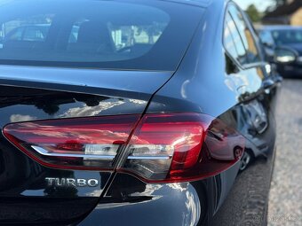 Opel Insignia 1.5Turbo 121kw (119.000km) TOP STAV - 8