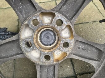 ALU disky 17", 5x114,3 - 8