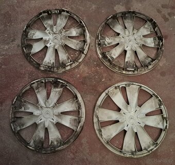 4 kusy poklice Citroen 15" - 8
