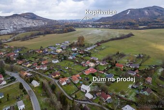 Prodej prostorného rodinného domu v Ženklavě – zahrada, gará - 8