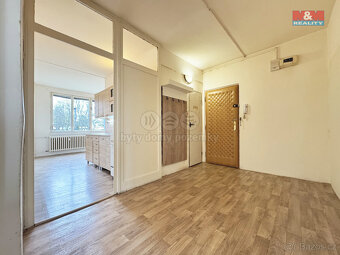 Prodej bytu 2+1, 62 m², Karlovy Vary, ul. Krušnohorská - 8