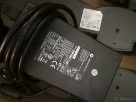 MOTOROLA NABÍJEČKA 4-SLOT PRO MC90XX/MC91XX/92XX - 8