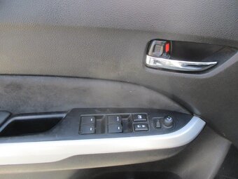 SUZUKI VITARA 1,6VVT ALLGRIP AWD LPG GPS 2018 bez koroze - 8