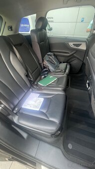 Audi Q7 - 8