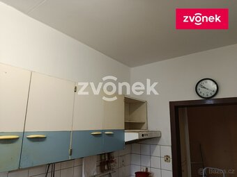 Prodej bytu 3+1 Slunečná, Zlín - 8