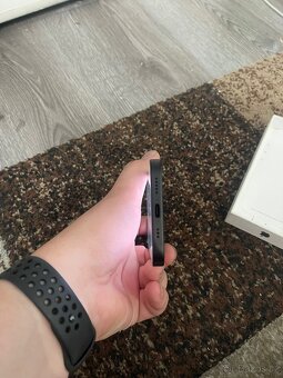 IPhone 16 128GB - 8