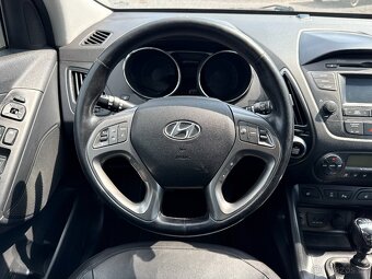 Hyundai ix35 2.0 CRDi 4x4 100 kW CZ 1. MAJITEL VELKÁ VÝBAVA - 8