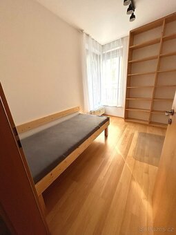 krásný byt 3+kk 70m2 v ul. Pod Kavalírkou, Praha 5 - Smíchov - 8