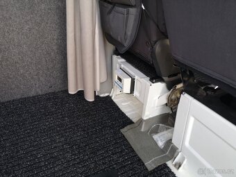 Obytná dodávka Mercedes Sprinter 906 - 8