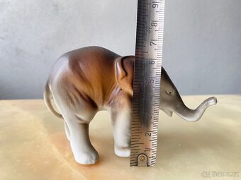 Porcelánové Krabičky A Figurky Royal Dux & Pirkenhammer - 8