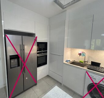 Moderní kuchyně v bílém lesku KARIN - 8