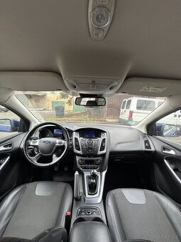 Ford Focus - 8