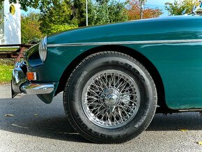 MG MGB GT - 8