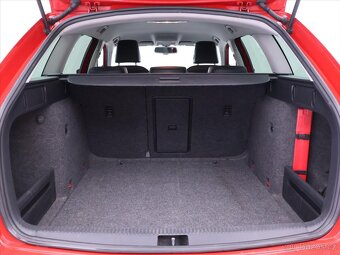 Škoda Octavia 2,0 TDI DSG Elegance Navi Kůže (2013) - 8