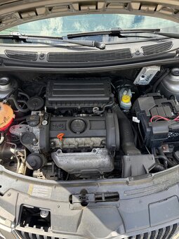 Škoda Fabia 1.6 mpi automat - 8
