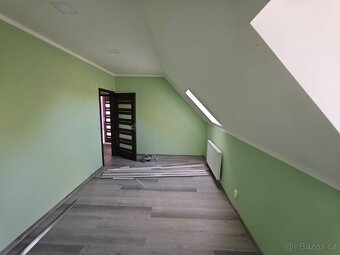 Rodinný dům, Smolné Pece v Krušných Horách u Kalových Varů - 8